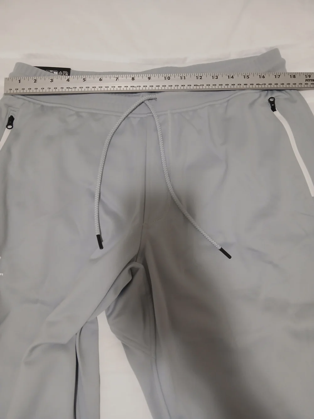 Under Armour Sportstyle Tricot Jogger - Light Gray (AVY)